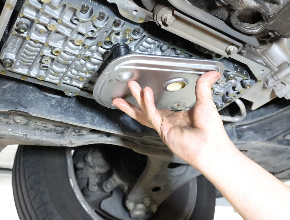 How Important Is It to Get a Mercedes-Benz Transmission Sump Service Regularly?